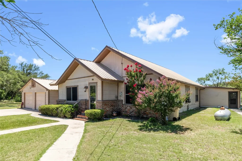 3800 County Road 112 Brownwood TX 76801