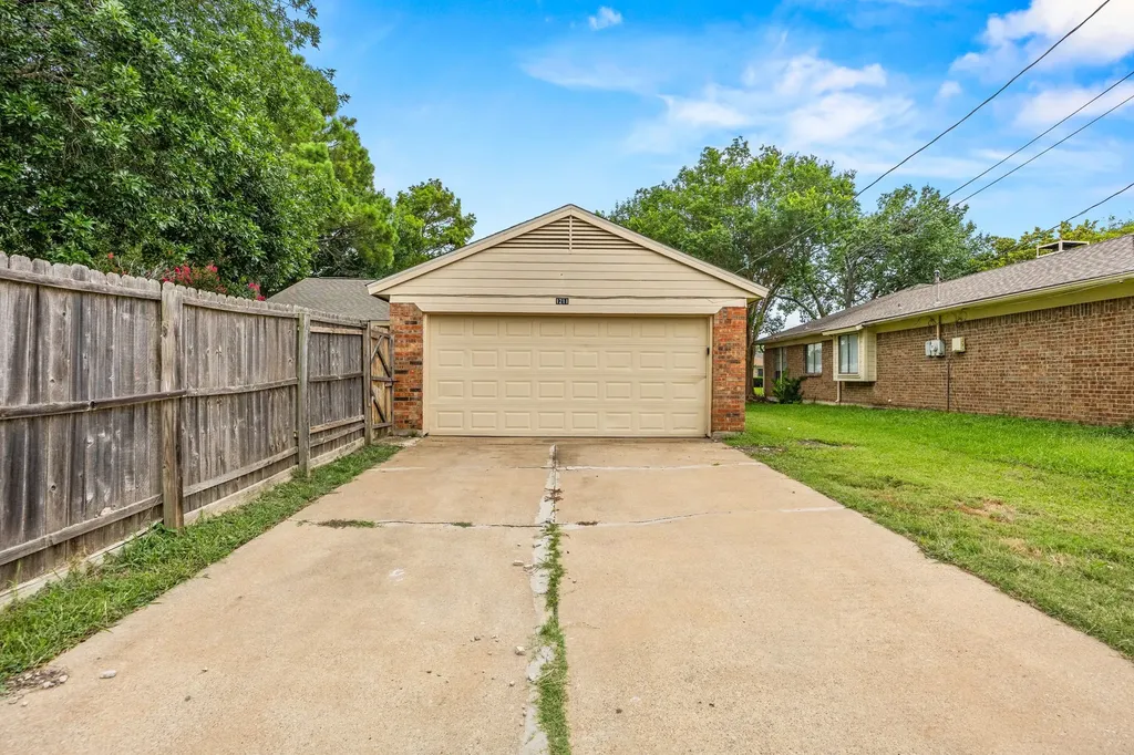 1211 Sheppard Lane Wylie TX 75098