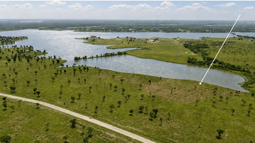 Lot 230 Waterfront Club Drive Corsicana TX 75110