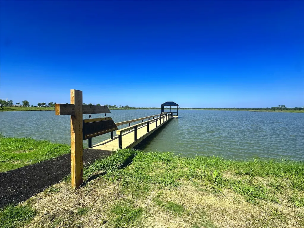 Lot 230 Waterfront Club Drive Corsicana TX 75110