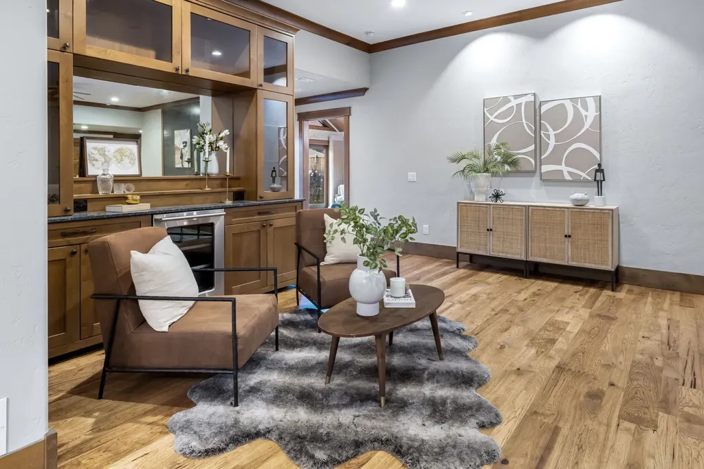 3913 Dome Drive Addison TX 75001