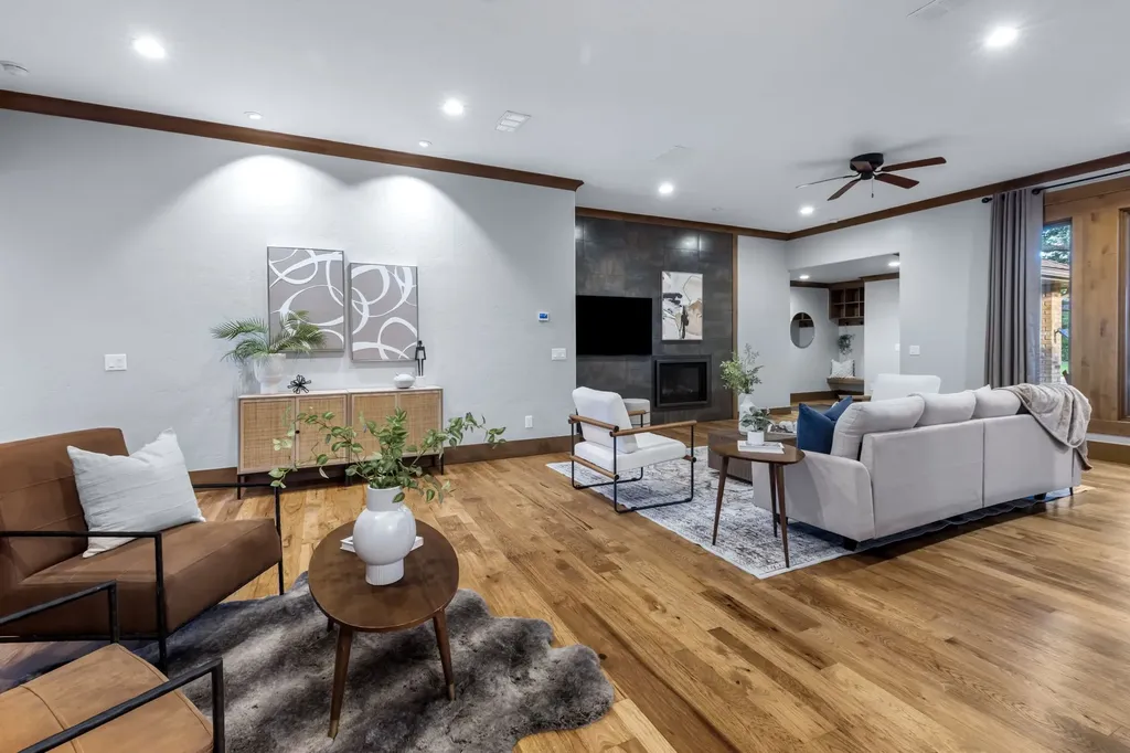 3913 Dome Drive Addison TX 75001