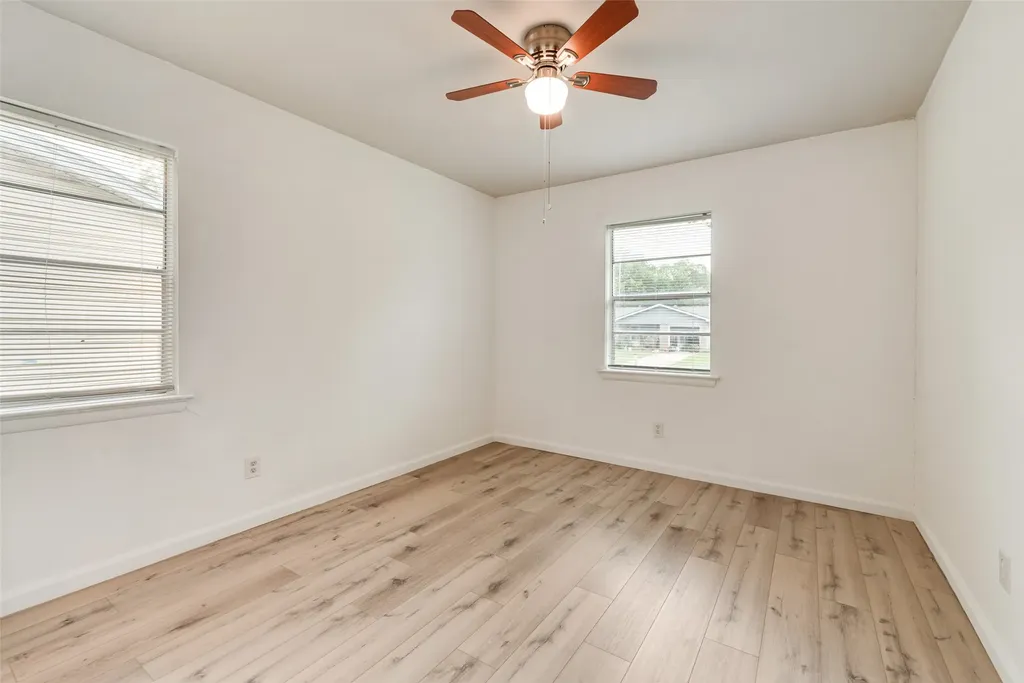 730 Cindy Lane Grand Prairie TX 75052