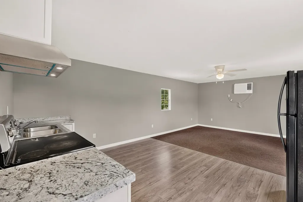 1657 E 2nd Street Cleburne TX 76031