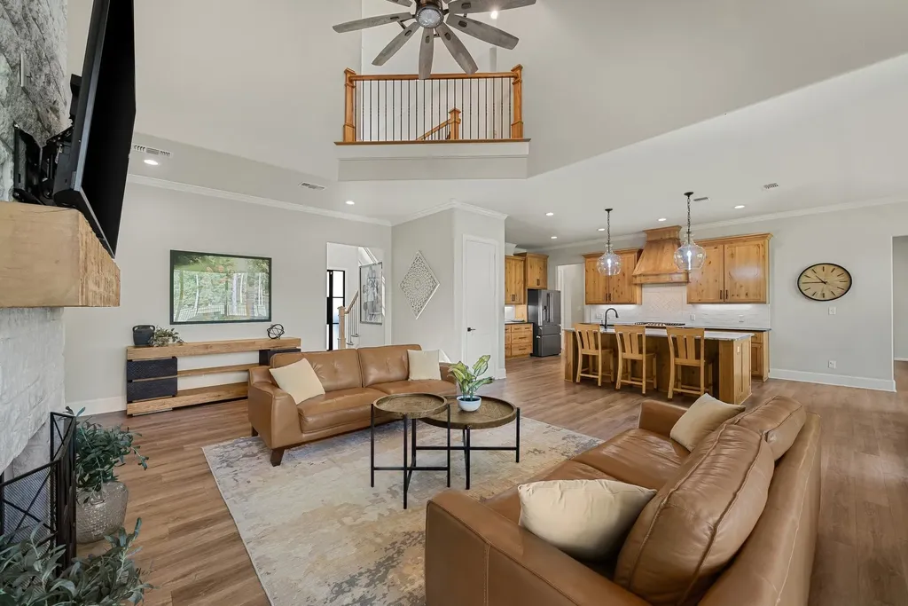 1909 County Road 3506 Bullard TX 75757
