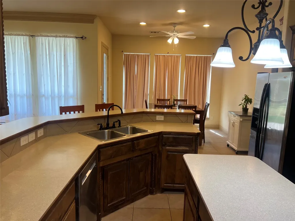7917 County Road 1005 Godley TX 76044