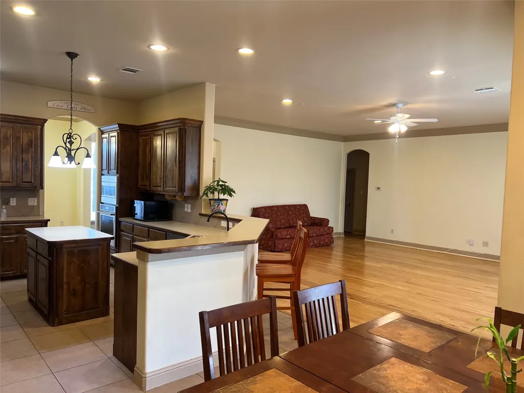 7917 County Road 1005 Godley TX 76044