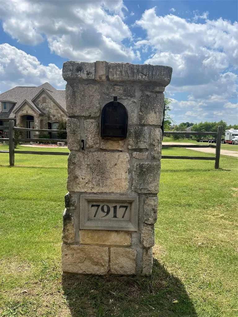 7917 County Road 1005 Godley TX 76044