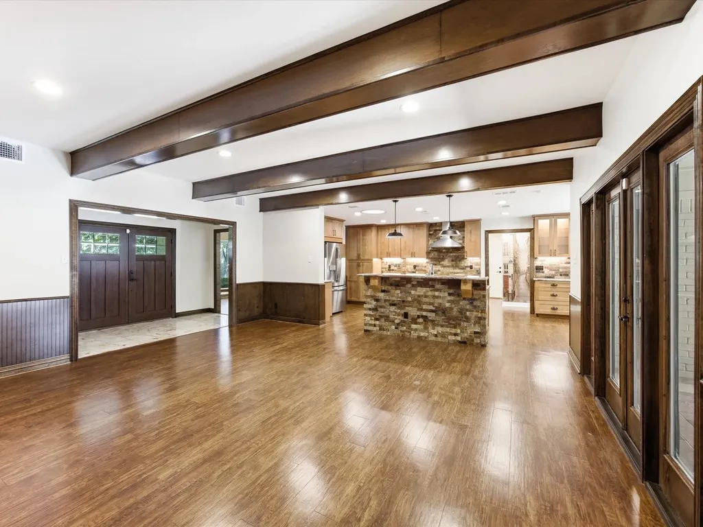 3717 Myrtle Springs Road Benbrook TX 76116