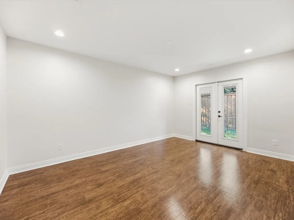 3717 Myrtle Springs Road Benbrook TX 76116