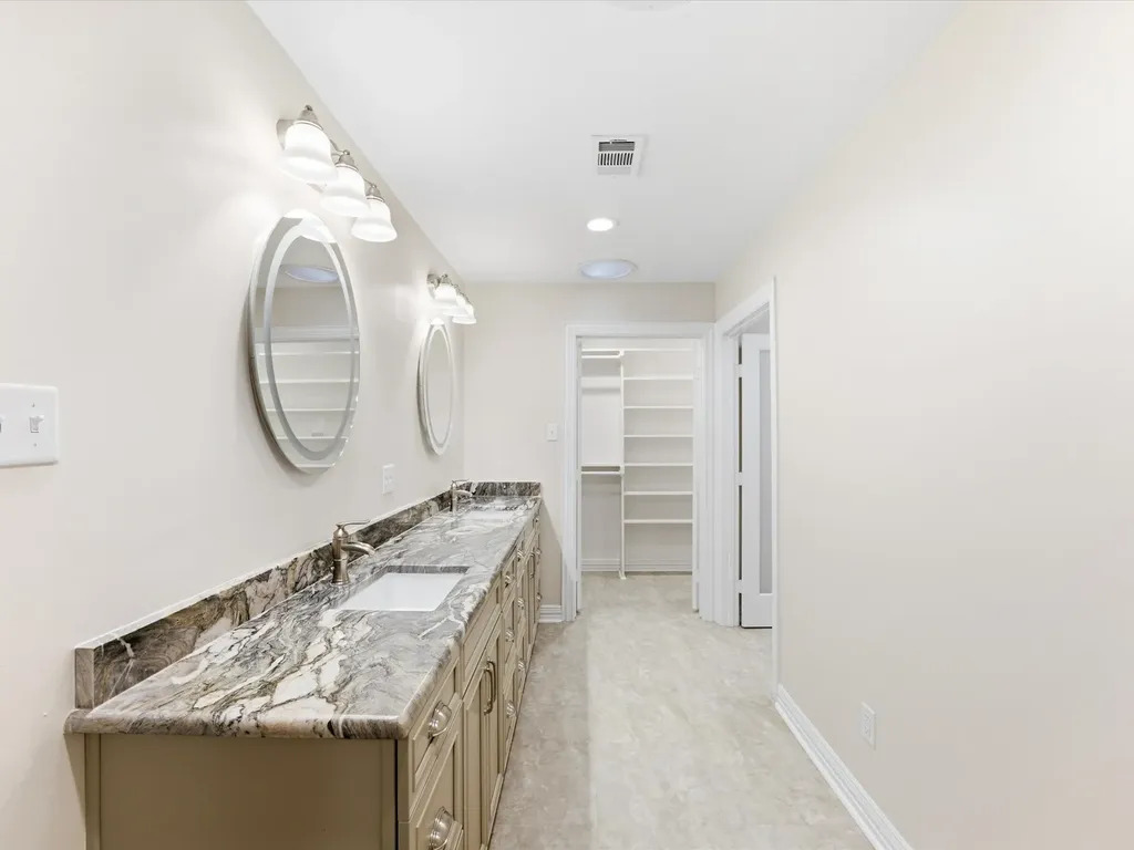 3717 Myrtle Springs Road Benbrook TX 76116