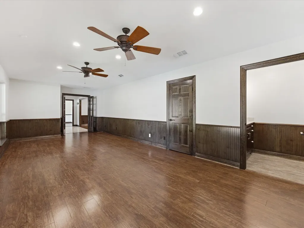 3717 Myrtle Springs Road Benbrook TX 76116