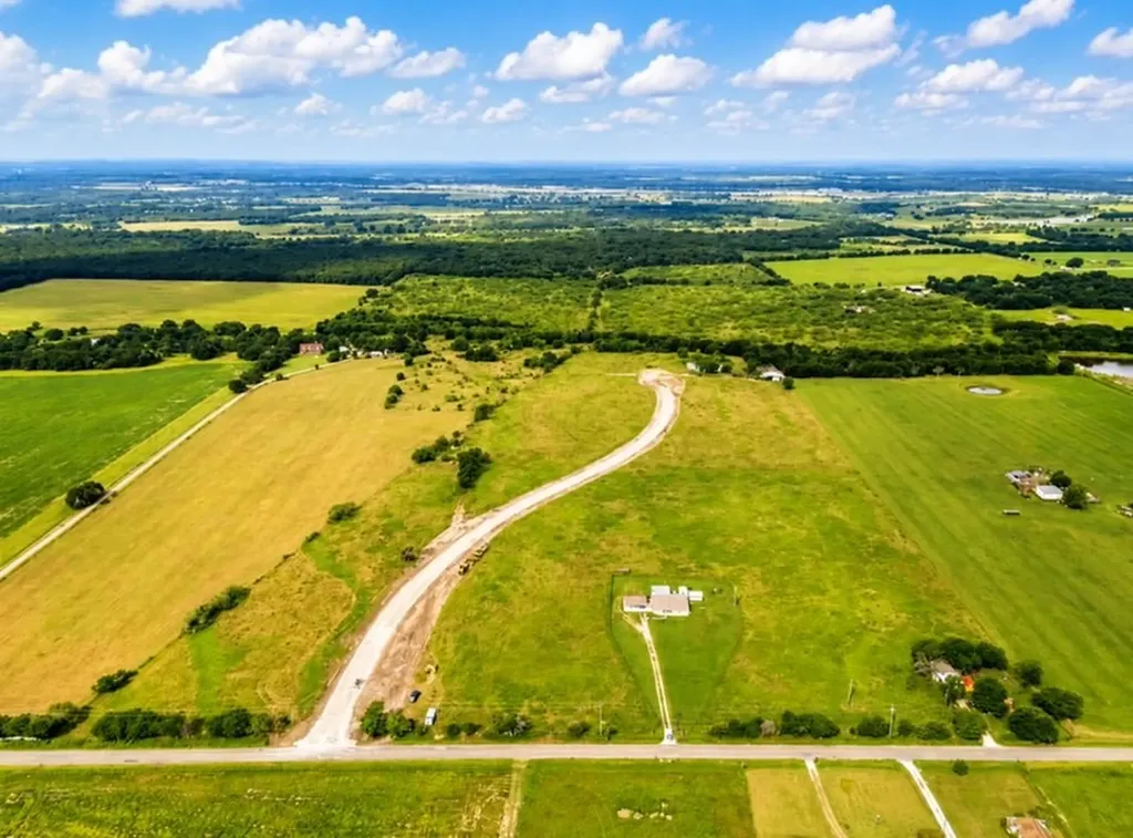 Lot 19 Elm Branch Elm Mott TX 76640