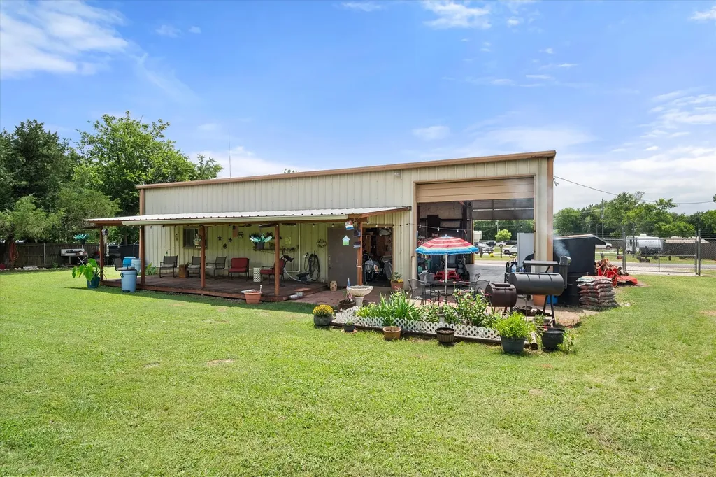 112 Love Street Fairfield TX 75840