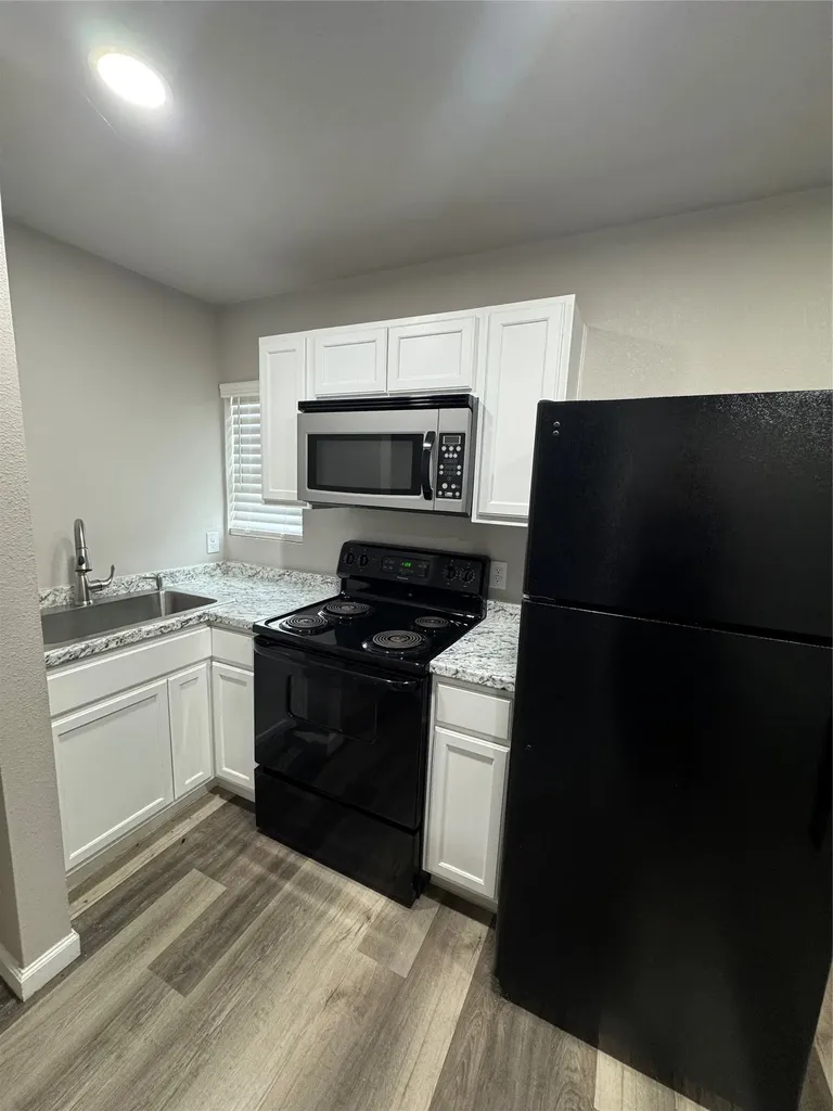 257 Linda Lee Loop Whitney TX 76692