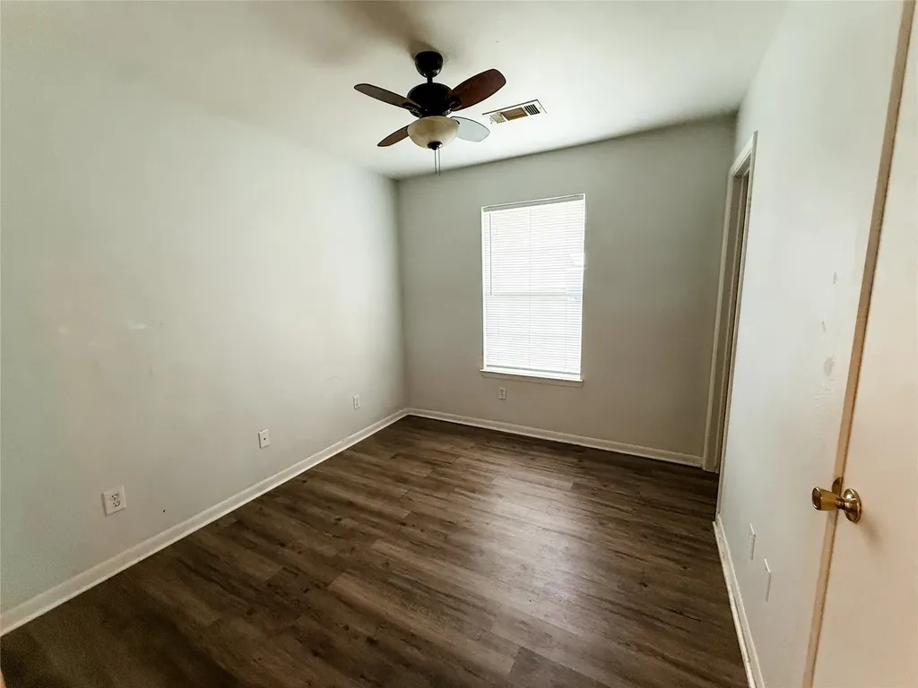 816 N Throckmorton Street Sherman TX 75090
