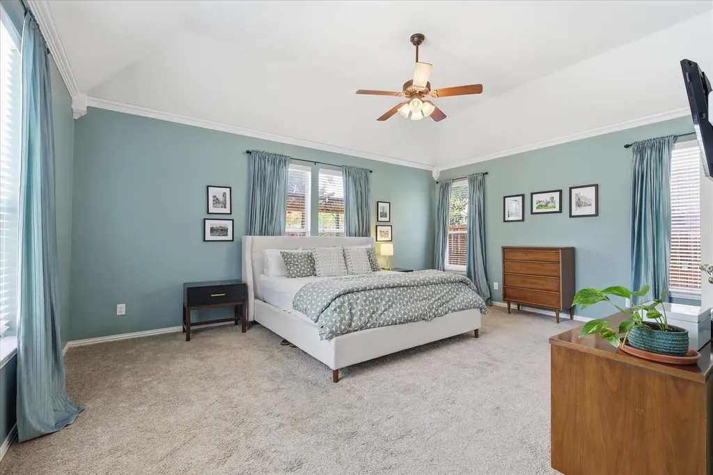 4588 Mountain Laurel Drive Grand Prairie TX 75052