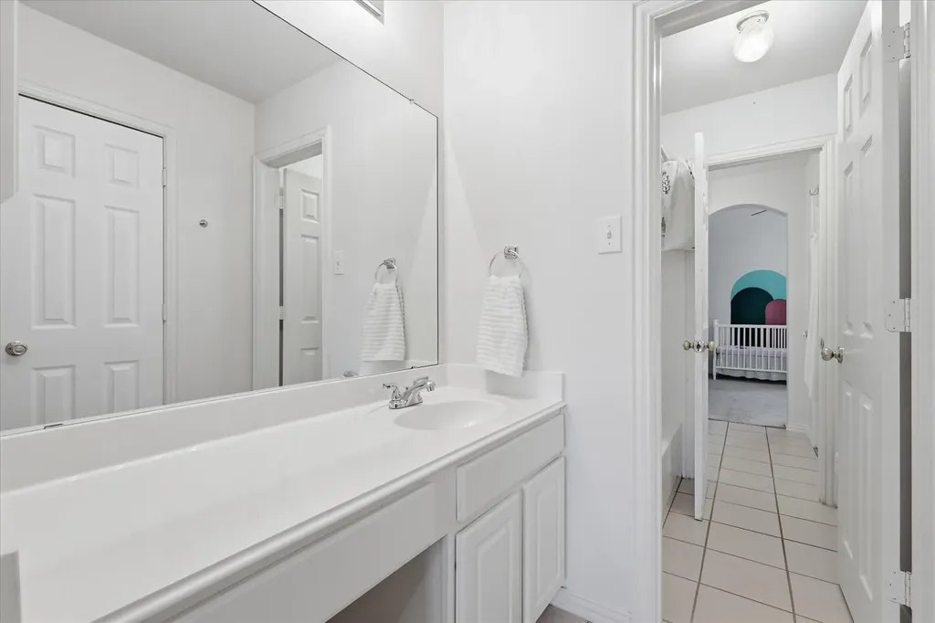 4588 Mountain Laurel Drive Grand Prairie TX 75052