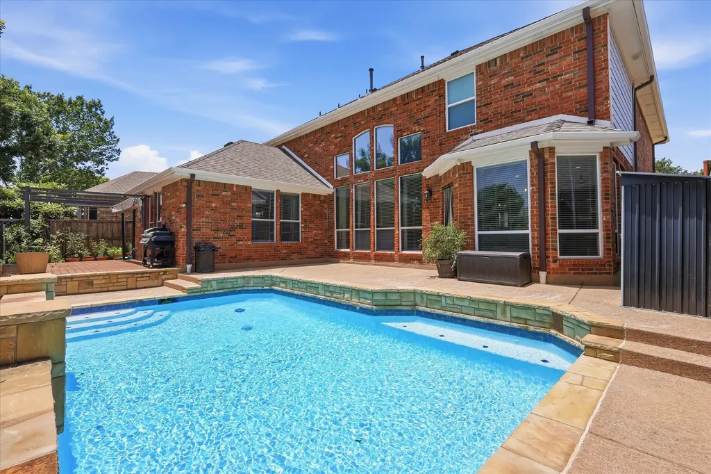 4588 Mountain Laurel Drive Grand Prairie TX 75052