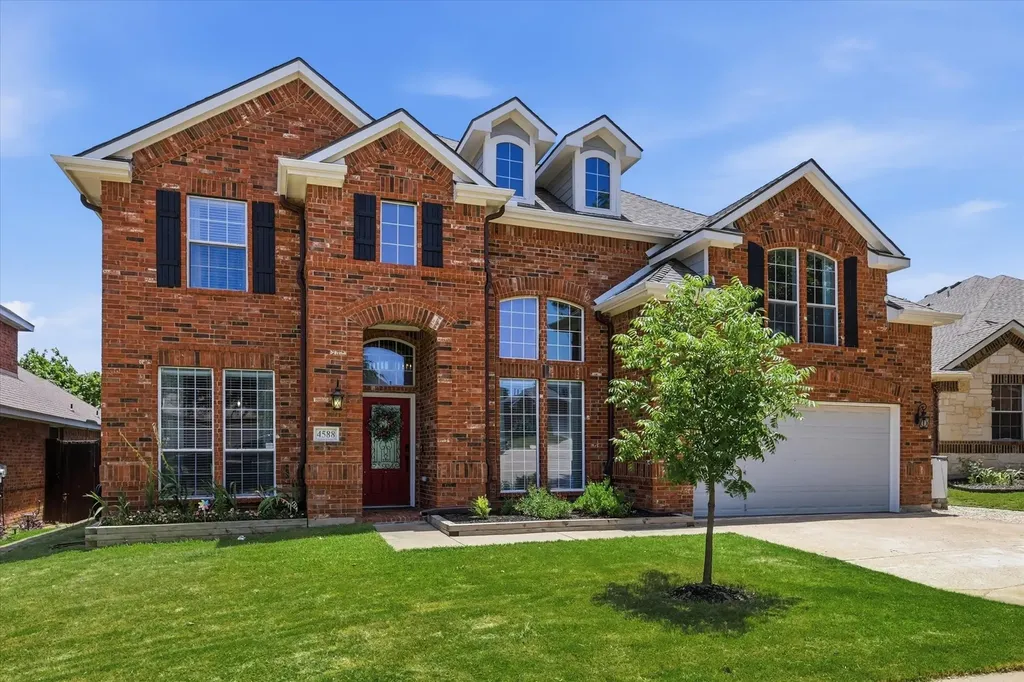 4588 Mountain Laurel Drive Grand Prairie TX 75052