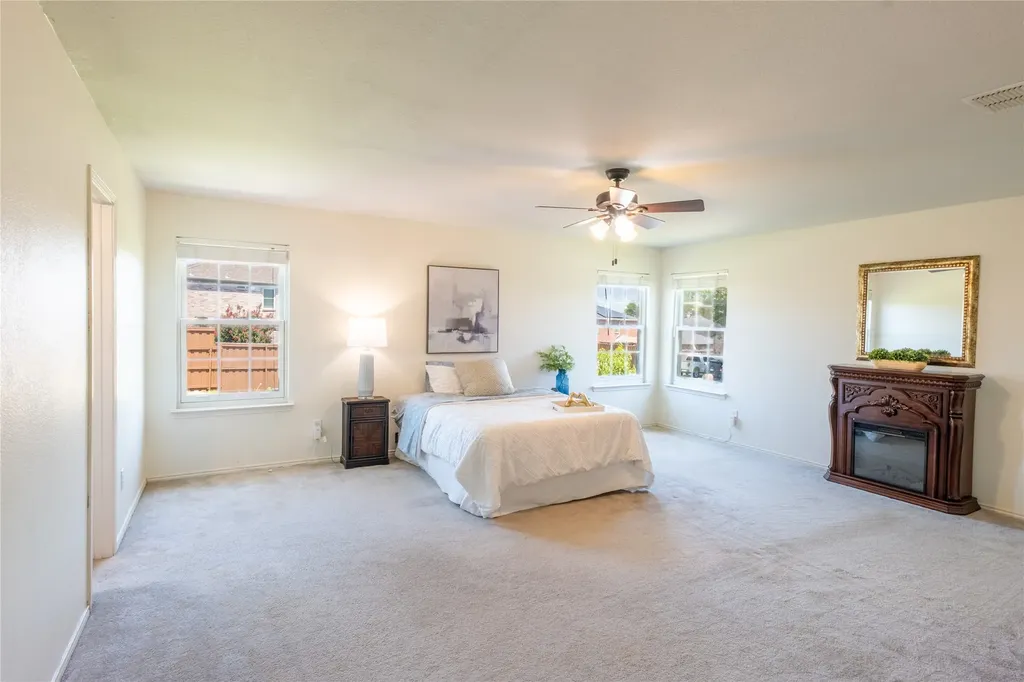 1628 Jewel Lane Little Elm TX 75036