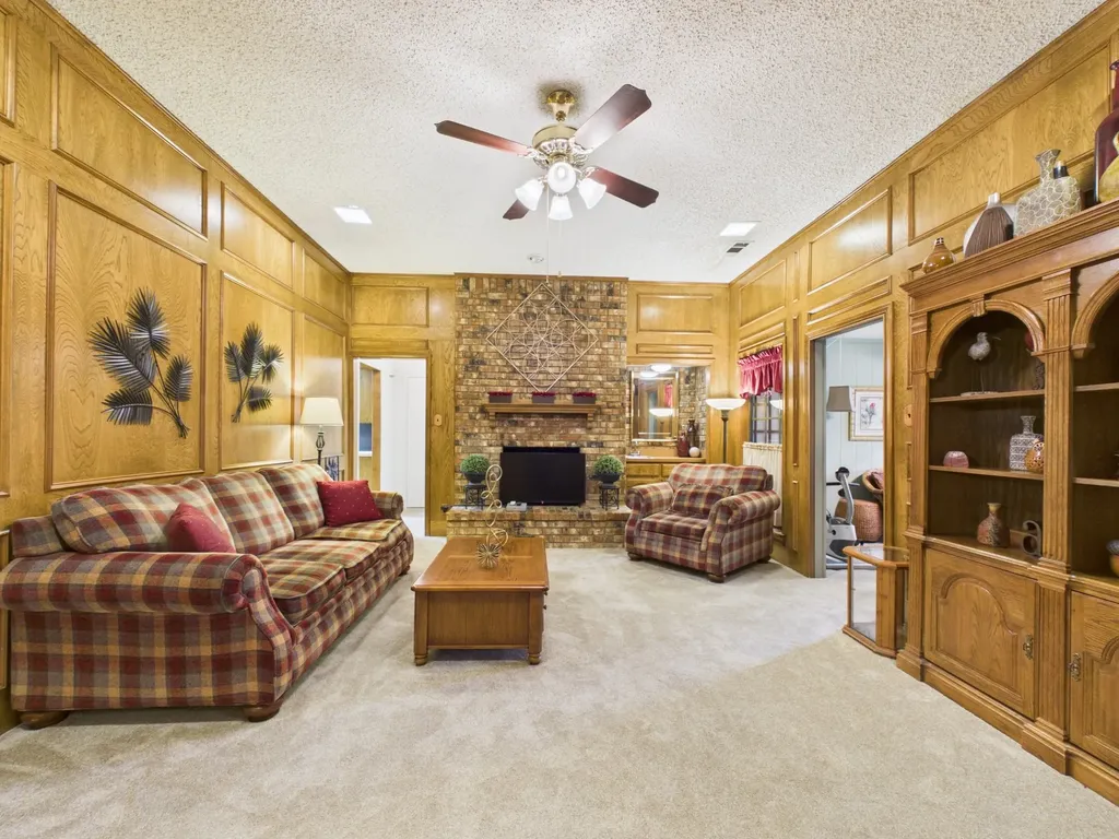 537 Sapling Way Desoto TX 75115