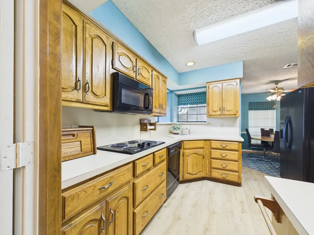 537 Sapling Way Desoto TX 75115