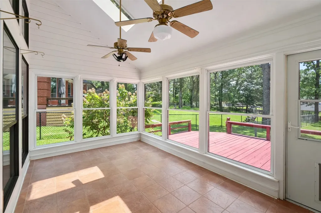 49 Sunset Boulevard Malakoff TX 75148