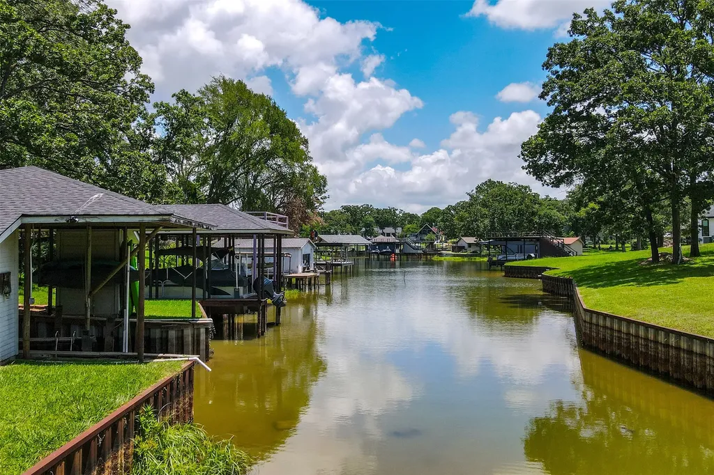 49 Sunset Boulevard Malakoff TX 75148