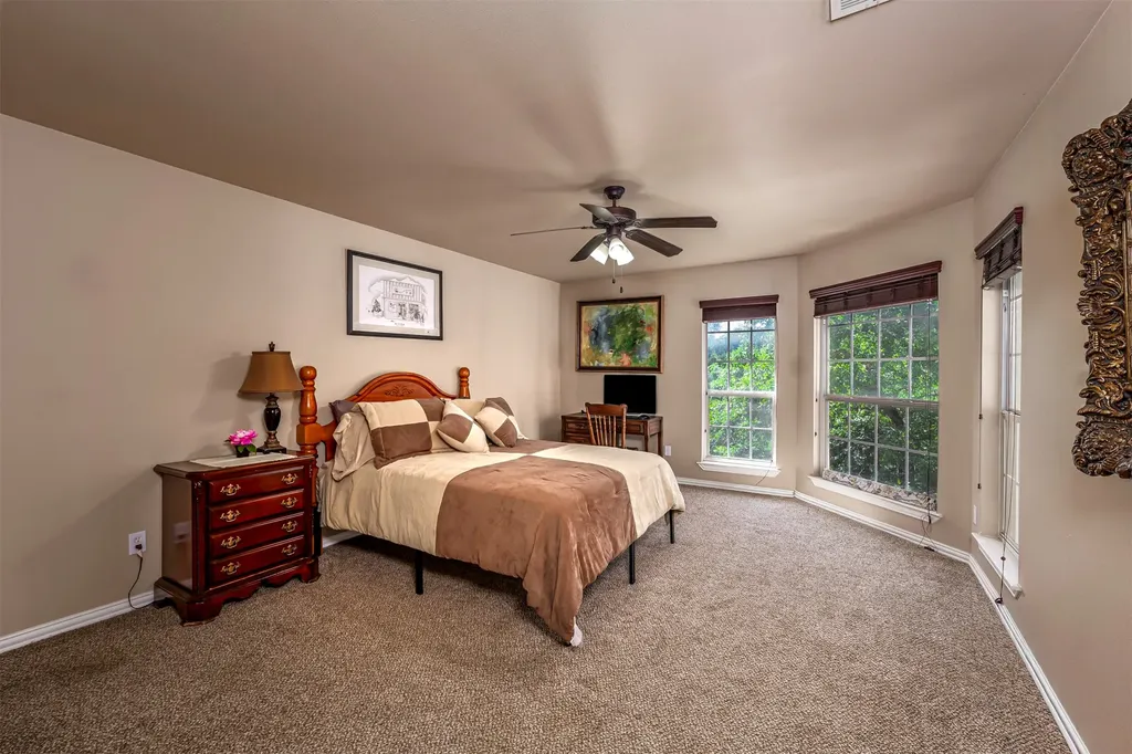 100 Manders Court Runaway Bay TX 76426