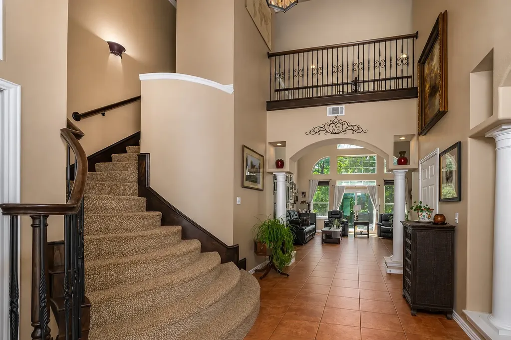 100 Manders Court Runaway Bay TX 76426