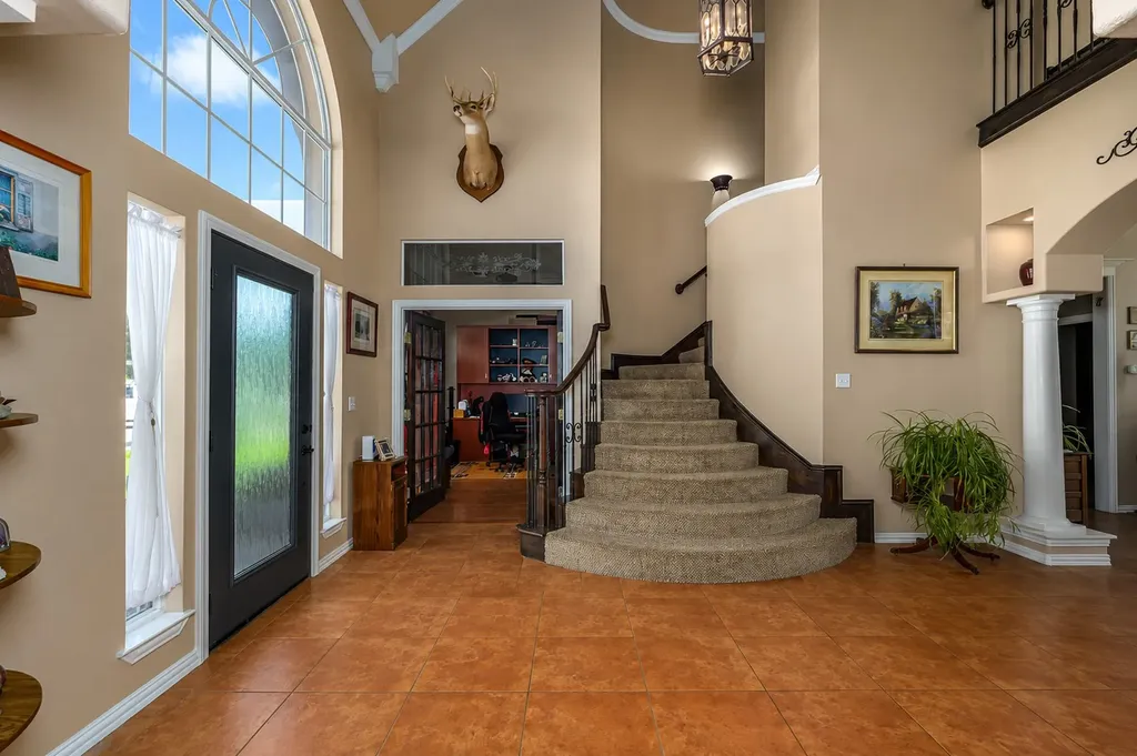 100 Manders Court Runaway Bay TX 76426