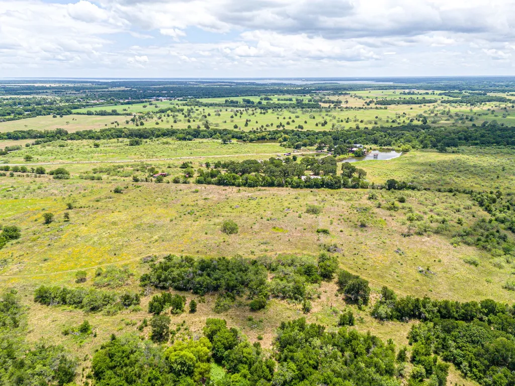 6222 SW County Road 0050 Corsicana TX 75110