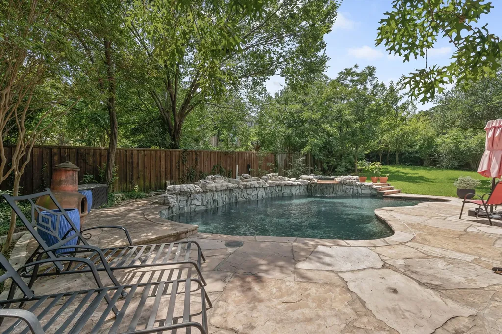 1610 Fairway Drive Corinth TX 76210