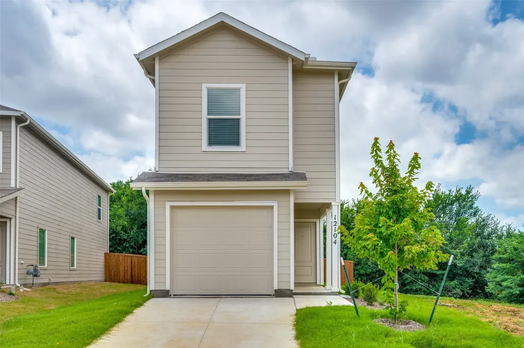 12104 Steeplechase Drive Providence Village TX 76227