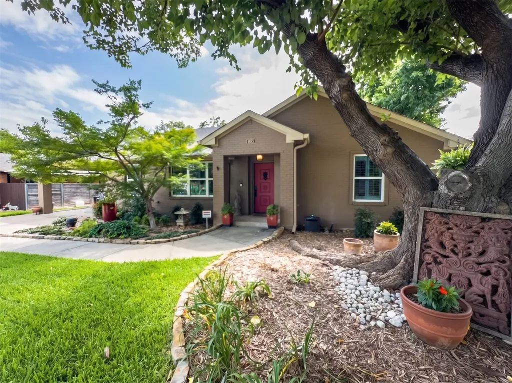 622 Ridgecrest Drive Irving TX 75060