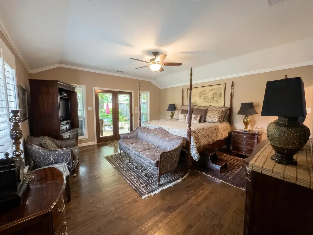 622 Ridgecrest Drive Irving TX 75060
