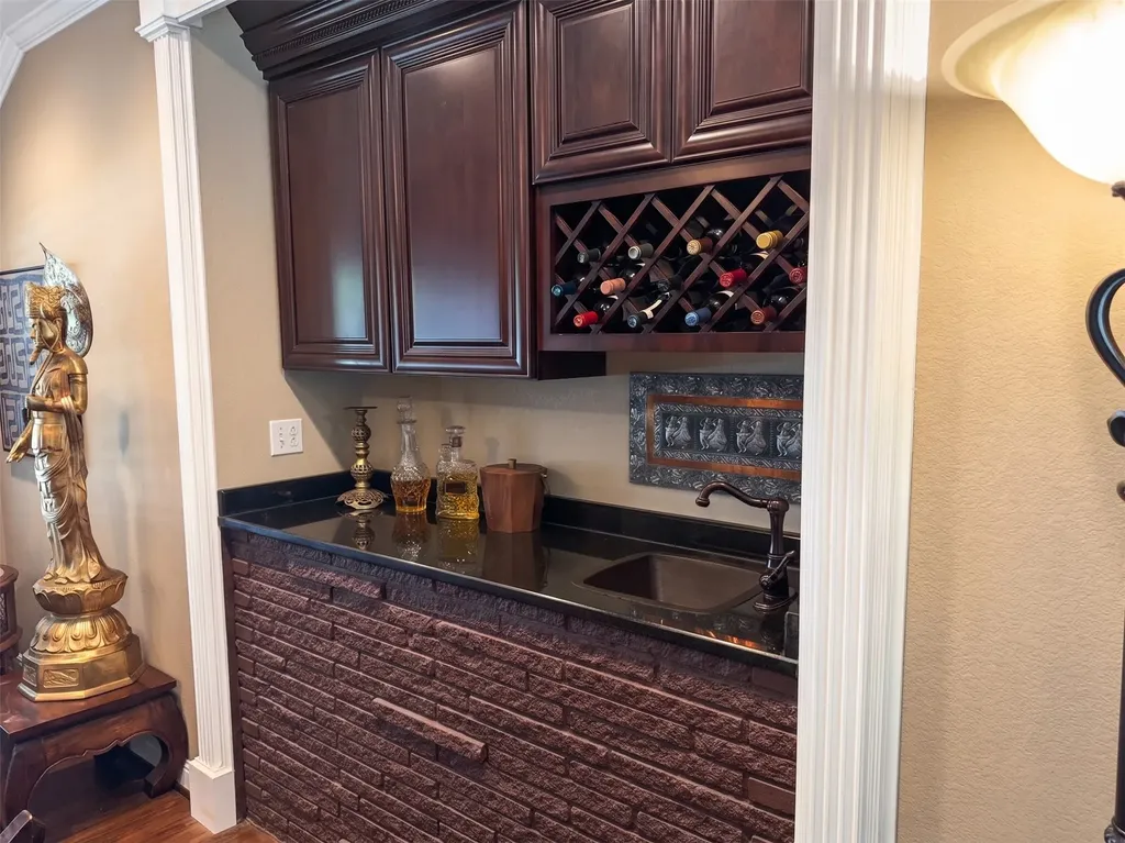 622 Ridgecrest Drive Irving TX 75060