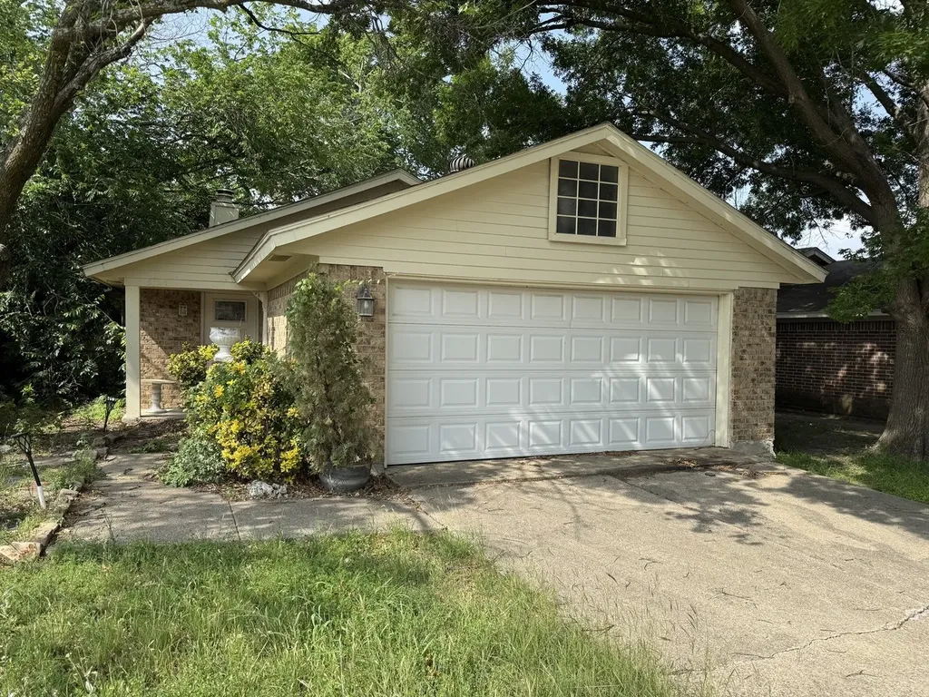 5120 Shoregate Square Garland TX 75043