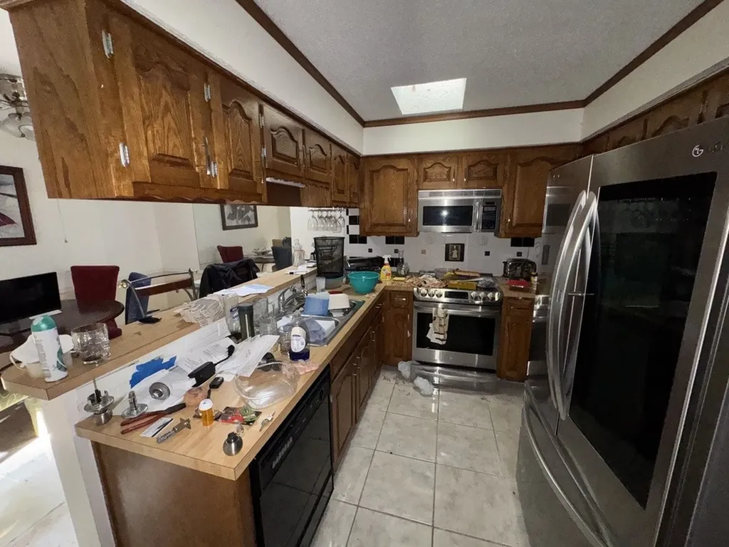 5120 Shoregate Square Garland TX 75043