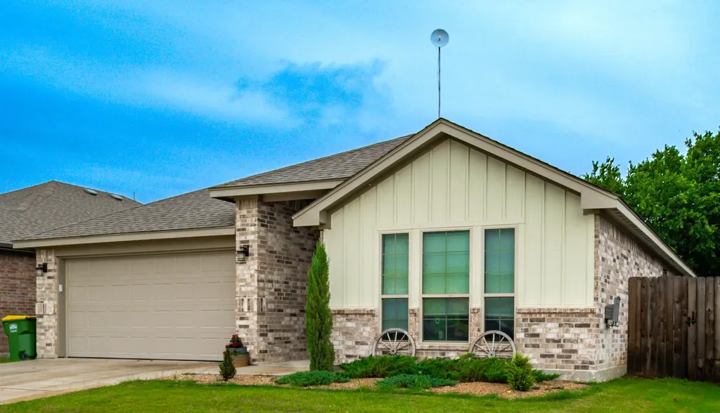 206 Hubbard Street Hillsboro TX 76645
