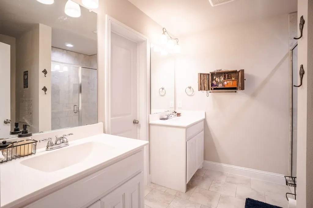 206 Hubbard Street Hillsboro TX 76645