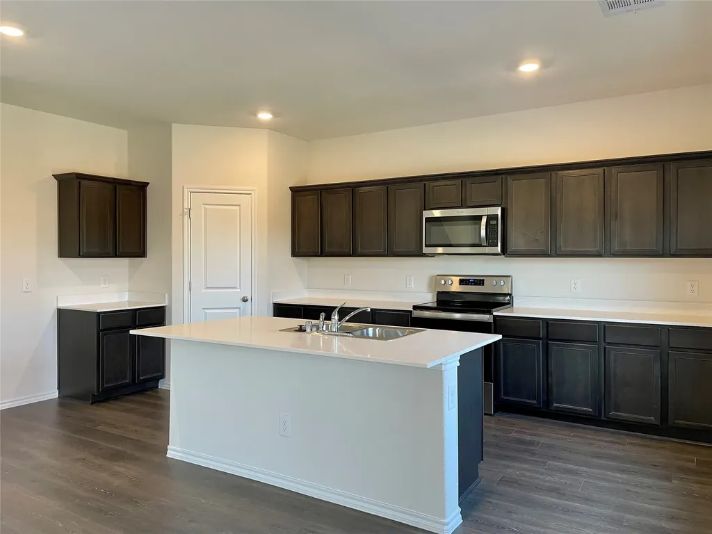 3205 Sweetwater Way Sherman TX 75090