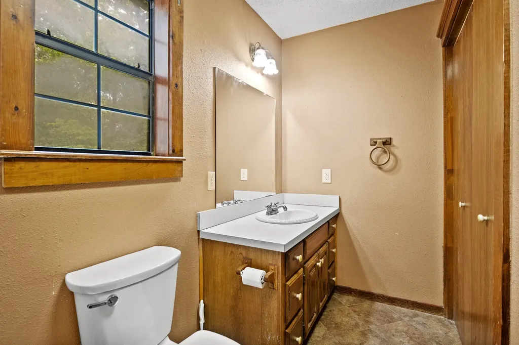 8659 Farm Road 115 Scroggins TX 75480