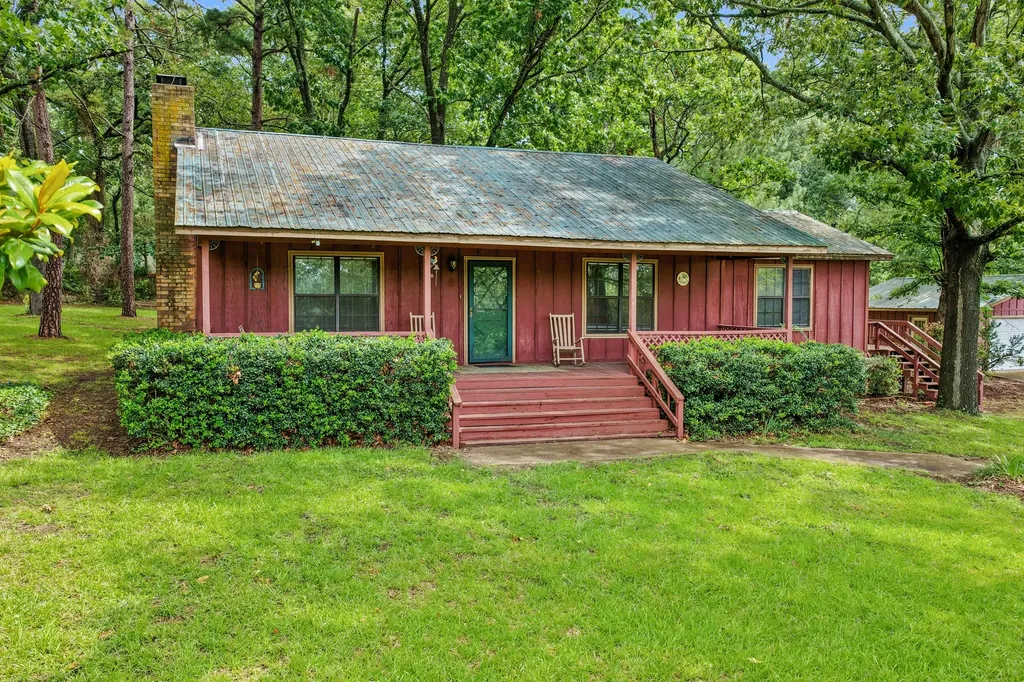 8659 Farm Road 115 Scroggins TX 75480