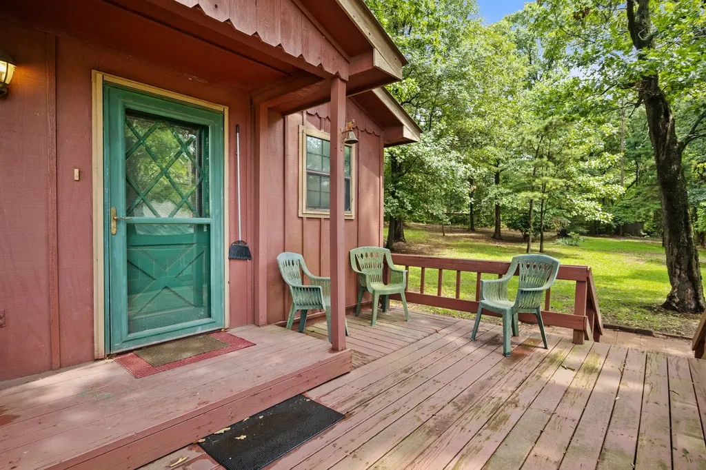 8659 Farm Road 115 Scroggins TX 75480