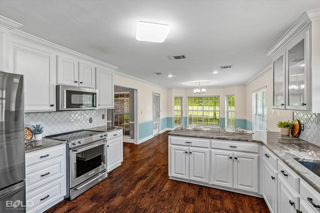 10336 Meadowview Drive Keithville LA 71047