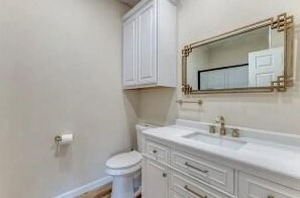 202 W Jefferson Street Palmer TX 75152