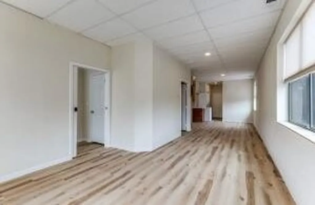202 W Jefferson Street Palmer TX 75152