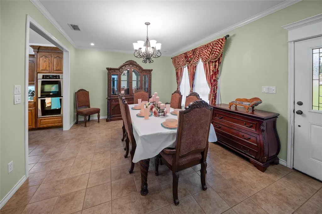 14226 County Road 434 Lindale TX 75771